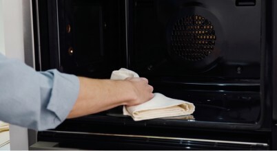 Cleaning the inside of an oven